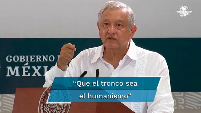 Necesario modificar libros de texto para una educación humanista: AMLO