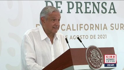 Clases presenciales serán consideradas actividad "súper esencial": López Obrador
