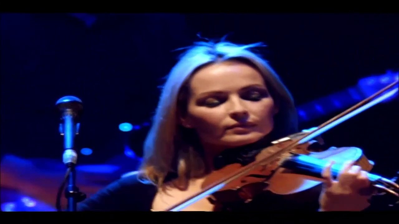 THE CORRS — Runaway | THE CORRS: LIVE IN GENEVA 2004
