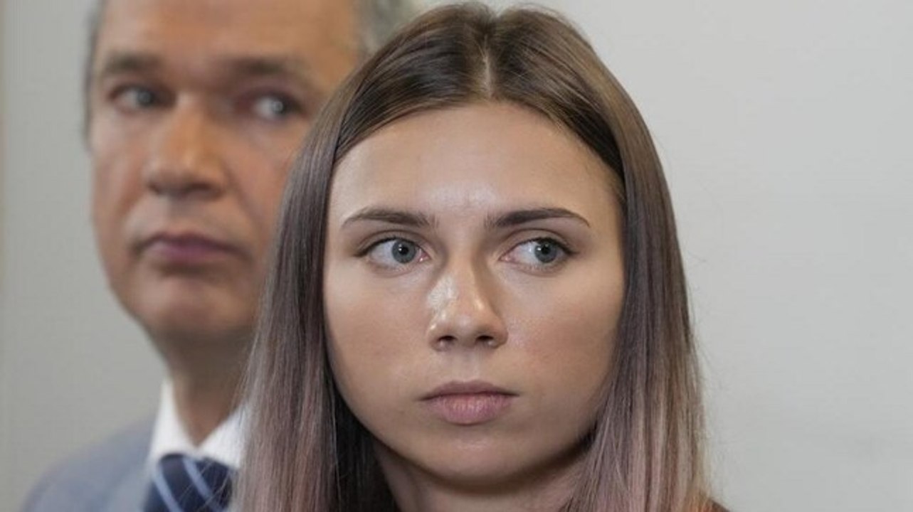 Watch: Afghan-Pak diplomatic spat, Iran's new prez takes office, Belarusian athlete seeks asylum