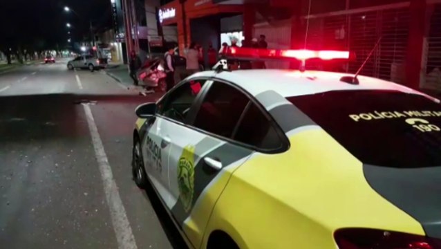 Inspetor da Guarda Municipal fala sobre acidente que envolveu sete veículos provocado por um racha na Av. Brasil