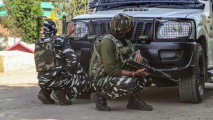 Security forces caught 1 terrorist alive in Kashmir,1 killed