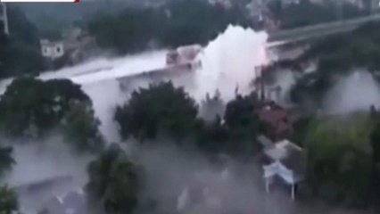 Nonstop: Gas leak from tanker in Bengal, white mist in area