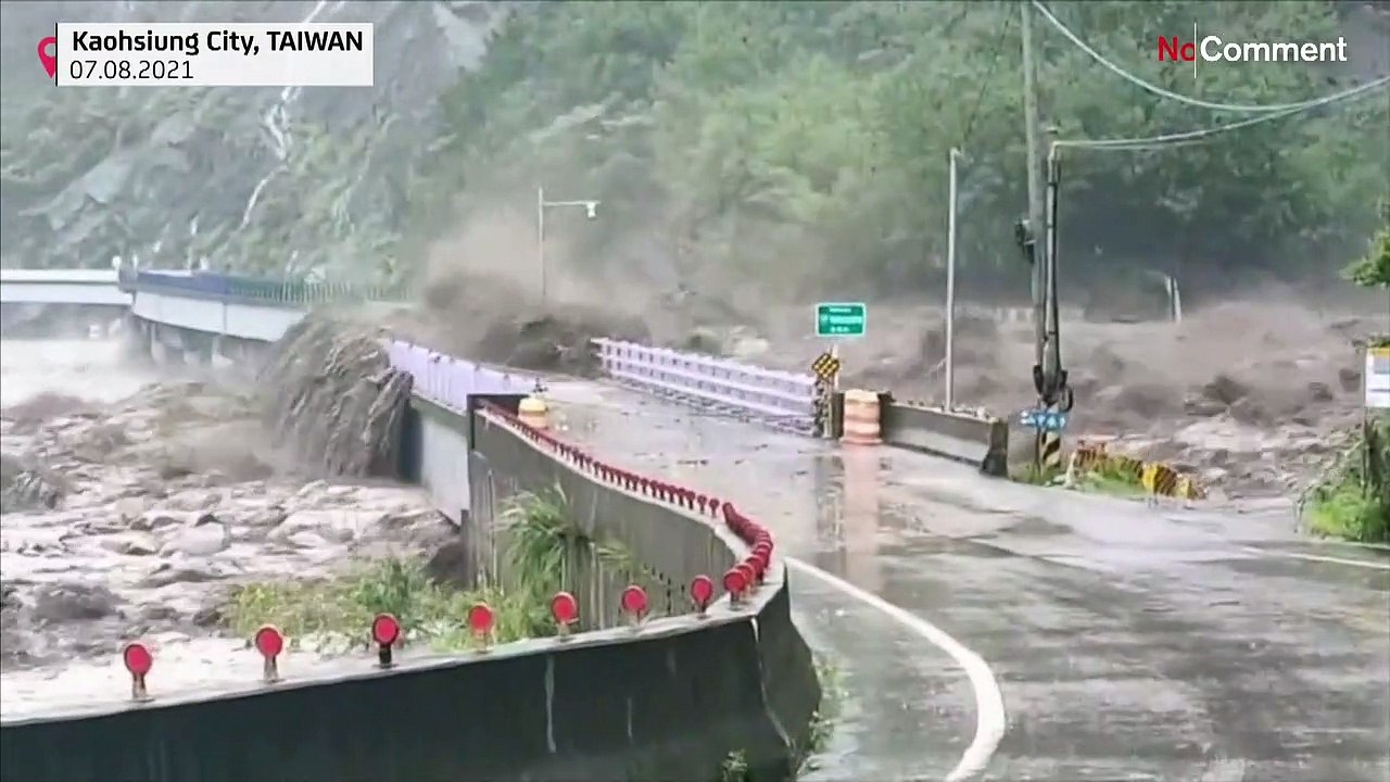 Bridge in southern Taiwan destroyed by strong floods brought on by former typhoon Lupit