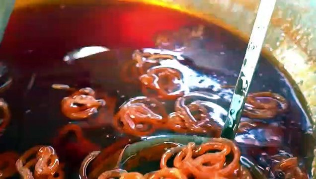 FAFDA JALEBI RECIPE GUJRATI FAFDA RECIPE INDIAN STREET FOOD DESSERT RECIPE