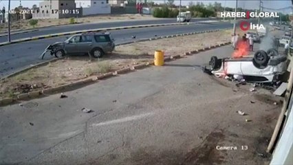 Suudi Arabistan'da iki araç çarpıştı! Bir aile yok oldu