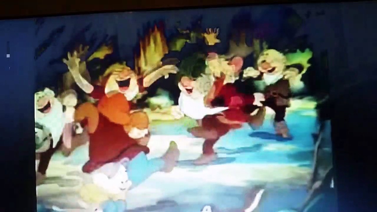 [VHS REACTION]The Nightmare Before Christmas