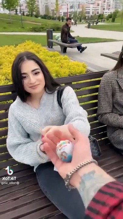 Sorprendiendo a Chicas en la Calle