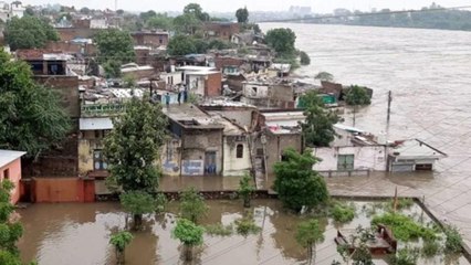 Скачать видео: Floods wreaking havoc in several districts of Rajasthan