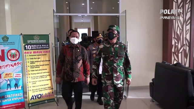 Panglima TNI dan Kapolri Tinjau Langsung Tempat Fasilitas Isolasi Terintegrasi Penanganan Covid-19 di Makassar, Sulsel