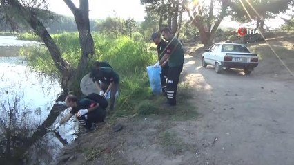 Duyarlı vatandaşlardan ormanlık alanda çevre temizliği