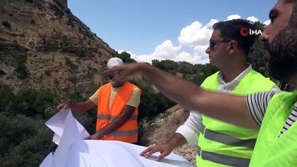 Tunceli’nin dikkat çeken kaya konutları 'İn delikleri' için ilk adım atıldı