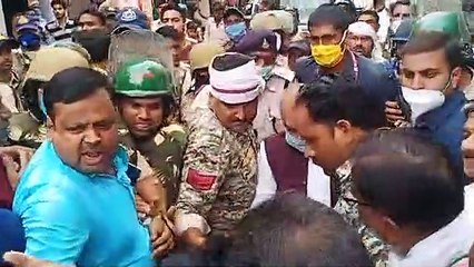 केंद्रीय मंत्री पर फूटा बाढ़ पीड़ितो का गुस्सा लगाए मुर्दाबाद के नारे