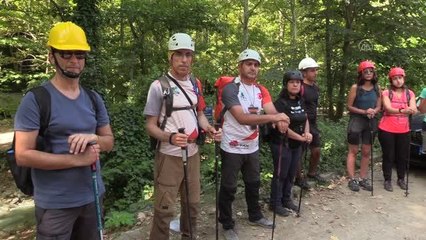 Doğa sporları ve dağcılıkla tanıştıktan sonra doğanın iyileştirici gücünün farkına vardı