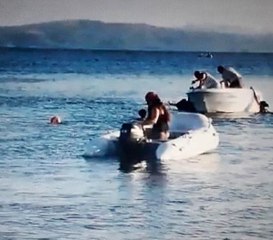 DENİZDE YÜZERKEN SÜRAT TEKNESİNİN ÇARPTIĞI KADIN ÖLDÜ