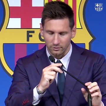 FC Barcelona - Lionel Messi, en larmes Ces derniers jours, j'ai essayé d'assimiler la nouvelle. Je n'étais pas prêt pour tout ça. Je voulais rester au Barça car je suis ici chez moi. Après tant d'années