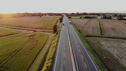 Beautiful Relaxing music, Peaceful music, Beautiful roads, Stress Relief, Meditation music(Flying)