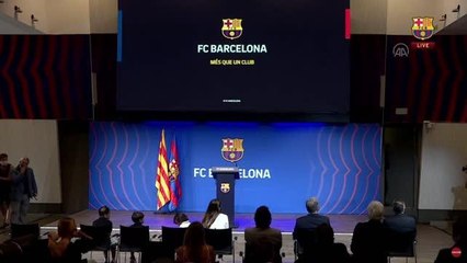 Son dakika haberi... BARSELONA - Messi, Barcelona'ya gözyaşlarıyla veda etti