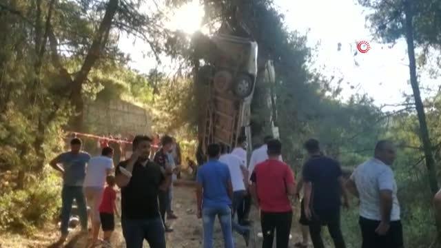 Türbe ziyareti dönüşü feci kaza: Ölü ve yaralılar var