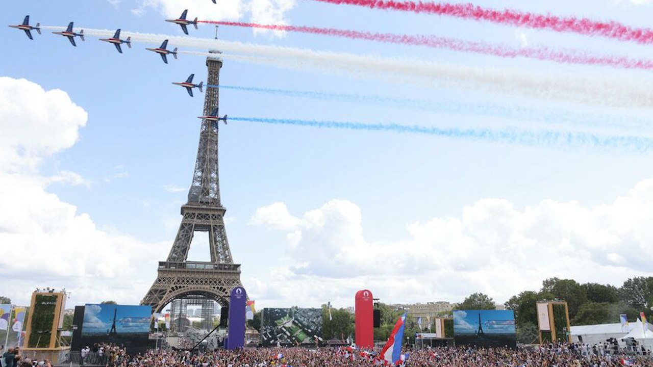 JO 2024 : de Tokyo à Paris, le relais est passé