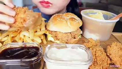 أصوات أكل دجاج كنتاكي المقرمش asmr kfc chicken
