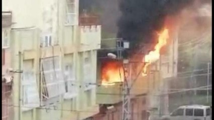 Şalgam imalathanesinin deposu alev alev yandı