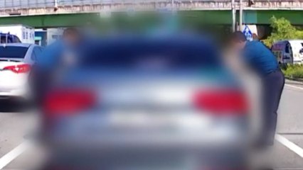 대낮 만취 차량 목격한 경찰서장...10km 추격해 검거 / YTN