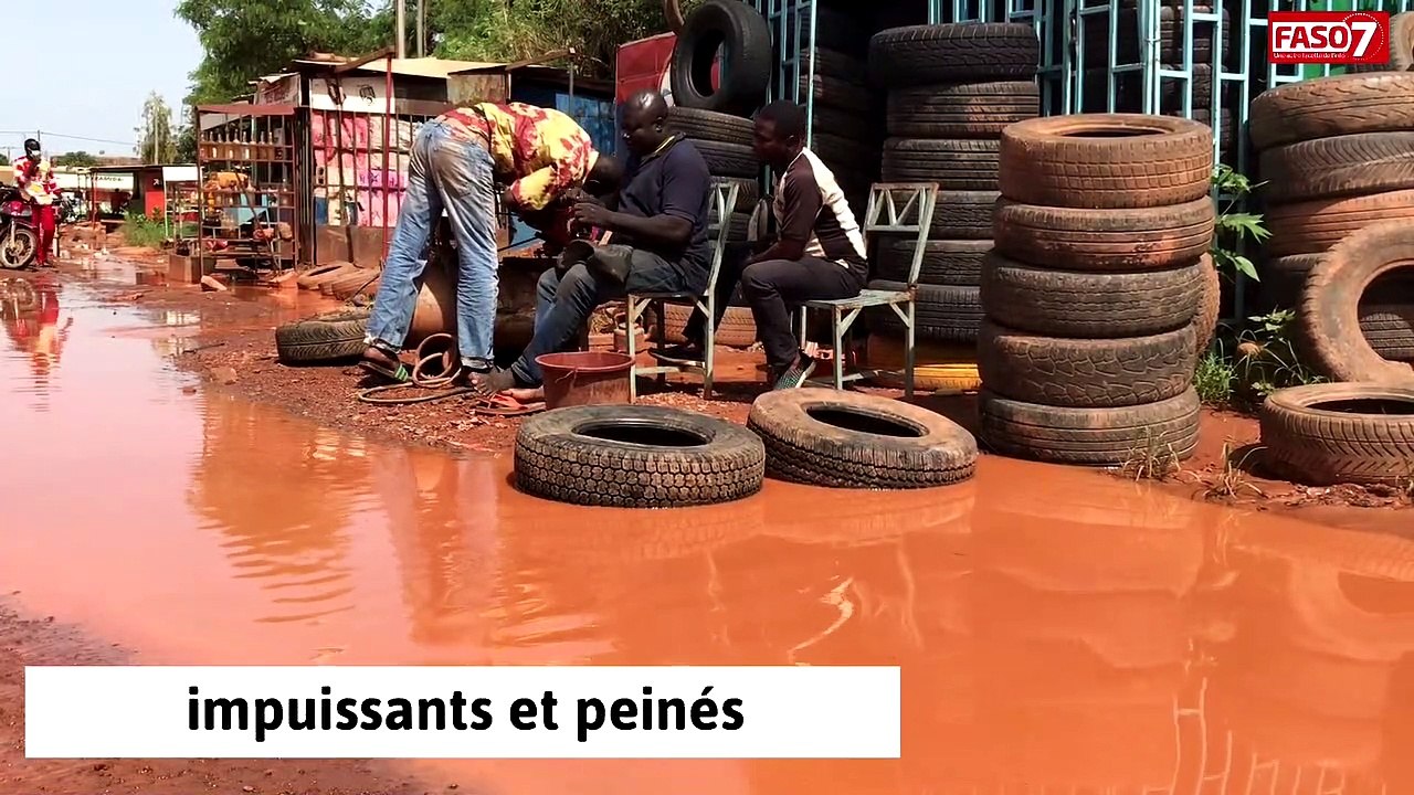 #CPasBon : La rue qui passe devant l'école primaire Yaka à Dassasgho  est impraticable en cas de pluie