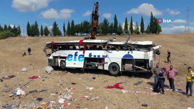Mortal accidente de tráfico en Turquía al volcar un autobús tras salirse de la autopista