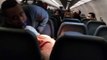 Un passager agressif scotché à son siège dans un avion