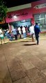 Mulher embriagada invade loja de roupas no centro de Mariluz na madrugada