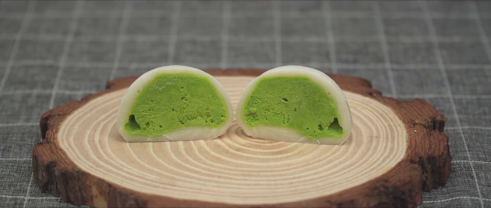 Mochi Ice Cream [Matcha]