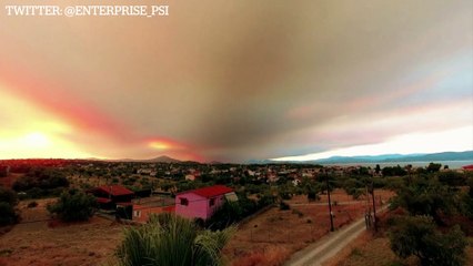 Timelapse video shows wildfires burning on Greek island of Evia
