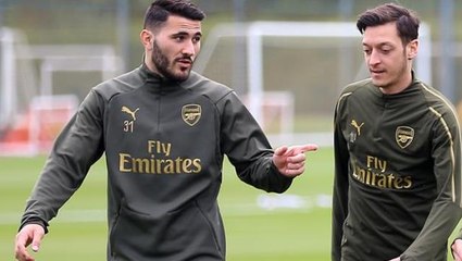 Fenerbahçe, her konuda anlaşmaya vardığı Arsenal futbolcusu Kolasinac'ı İstanbul'a getiriyor
