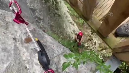 Son dakika haberi: KASTAMONU - Horma Kanyonu'nda mahsur kalan 6 kişi jandarma ekiplerince kurtarıldı