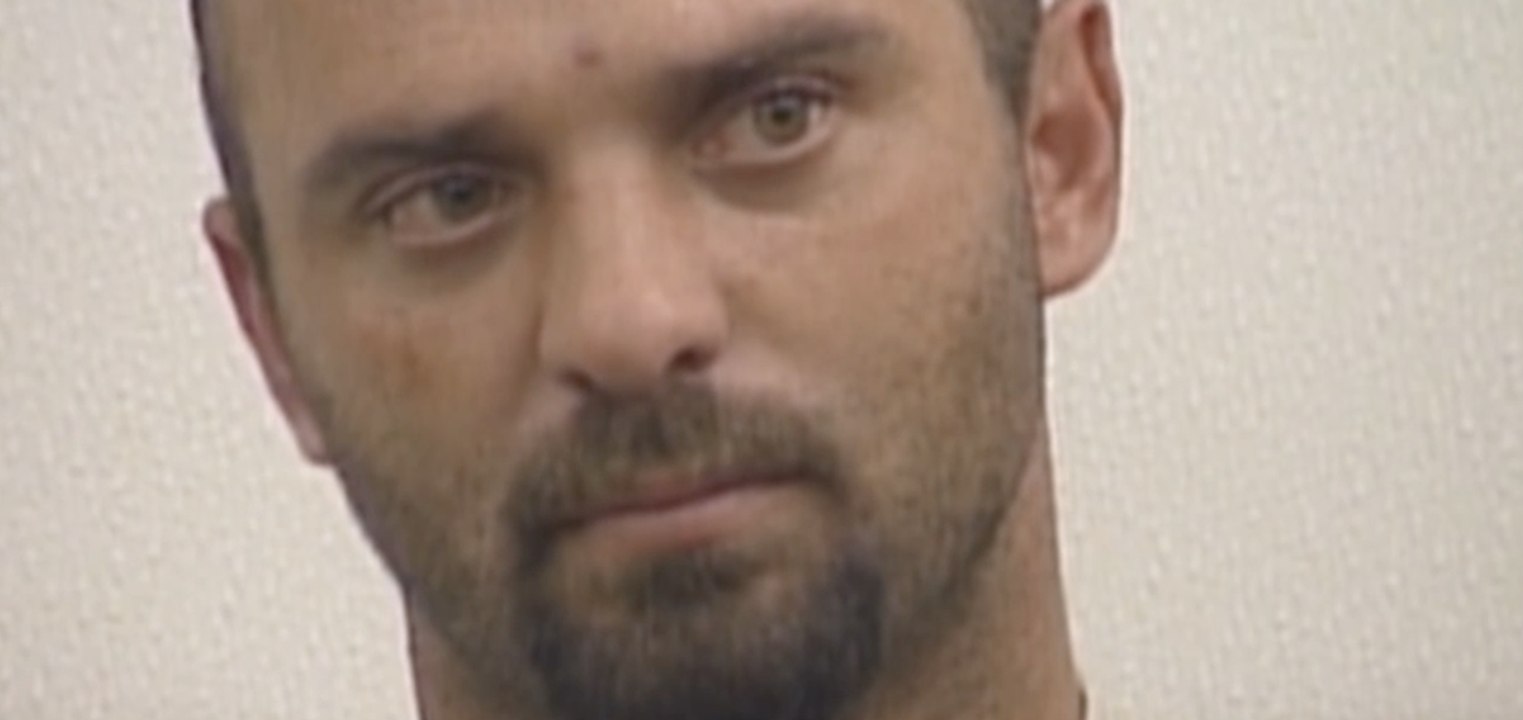 Girlfriend Gets Unsettling Package From Prison Boyfriend
