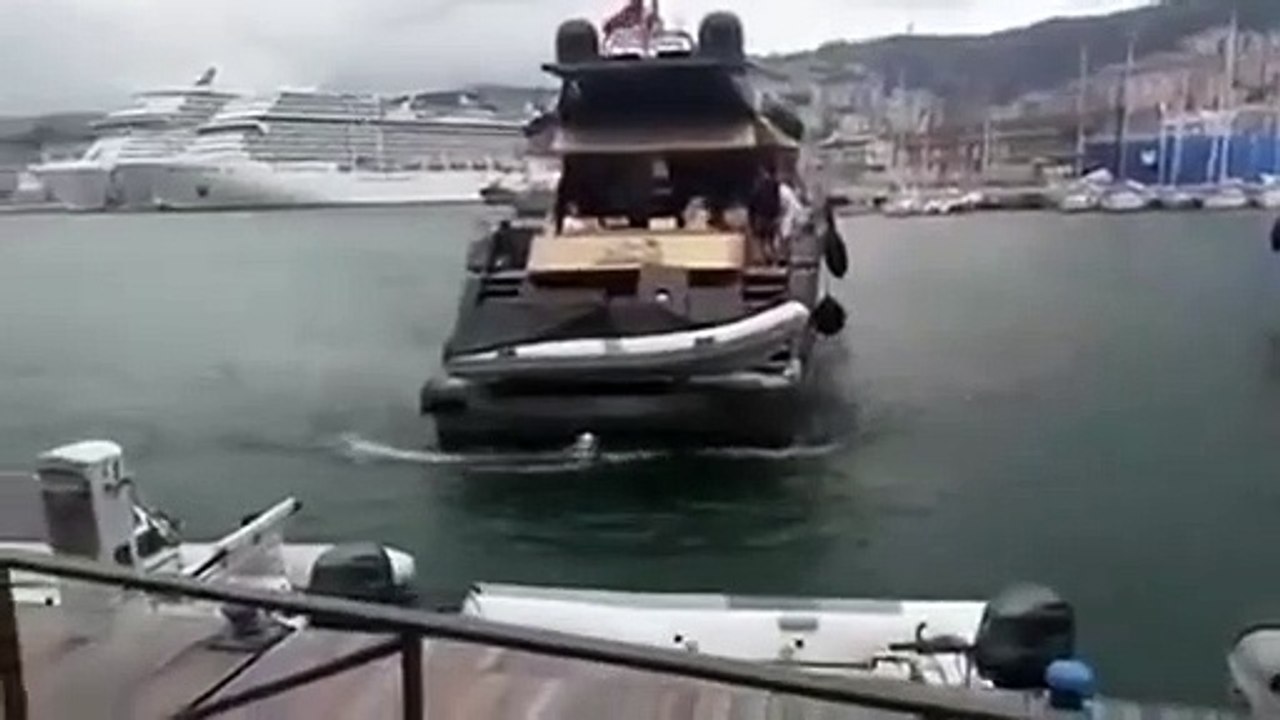 Oui, même en bateau on peut rater une marche arrière