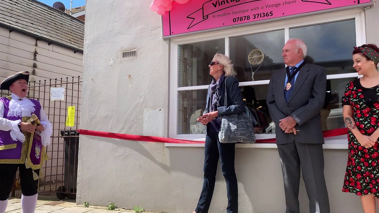 Vintage by Loulou's grand opening
