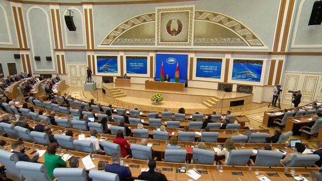 La Bielorussia al Regno Unito che mette le sanzioni: Volete scatenare la guerra