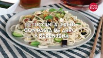 Fetuccini alfredo con pasta de arroz y berenjena ‍ | Cocina Fácil