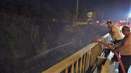 Son dakika: DİYARBAKIR'DA KENT ORMANI GİRİŞİNDEKİ YANGINA 3 GÖZALTI