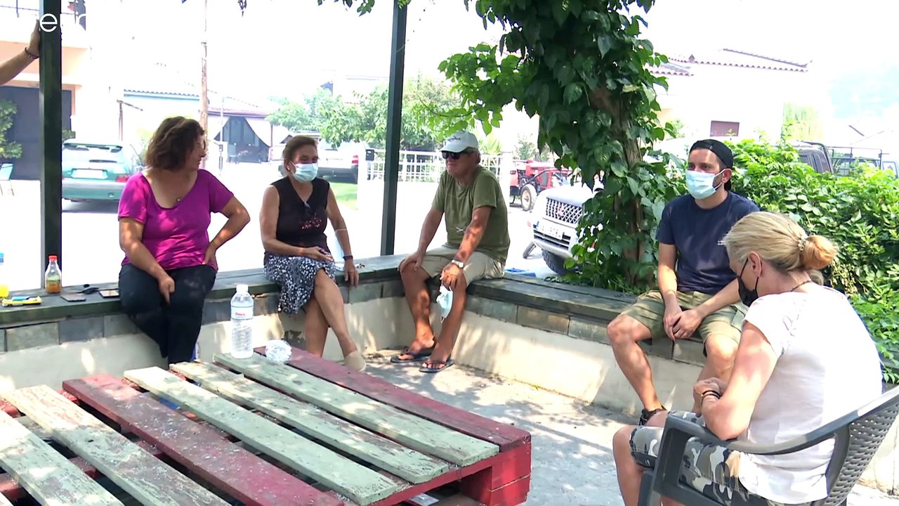 Incendies : l'île d'Eubée part en fumée, 650 pompiers impuissants face aux flammes