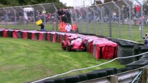 Castle Combe Classic Race Day Crashes, Spins, Best Bits And Amazing Barriers (秋季经典碰撞)
