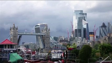 Tower Bridge becomes stuck in its open position for the second time in a year due to a technical fault