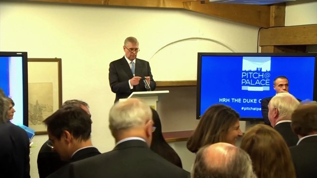 Nemi erőszak miatt perelték be II. Erzsébet királynő fiát