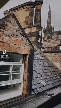 Edinburgh Viral Tik Tok video by @liola.liola showing a rooftop stunt
