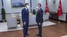 Cumhurbaşkanı Yardımcısı Oktay, KKTC Maliye Bakanı Oğuz'u kabul etti