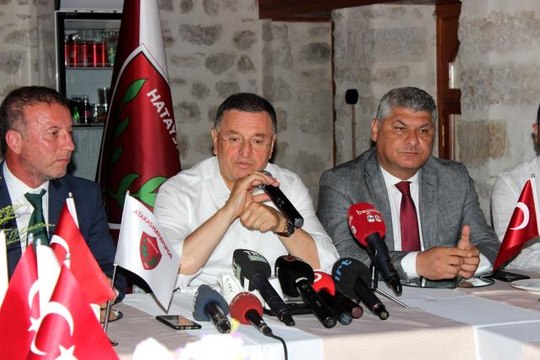 Lütfü Savaş: Boupendza için 2 ciddi kulüp var. Biri Avrupa, diğeri Orta Doğu'dan