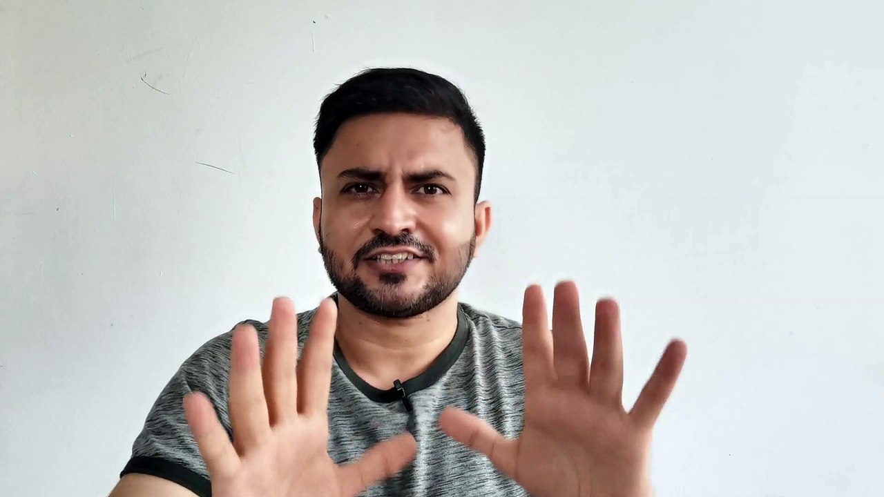 Freelancing future in hindi urdu by dr farooq buzdar