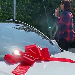 Vanessa Bryant oferece carro à irmã de Kobe Bryant